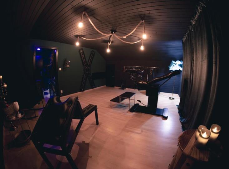 Erwachsenenhotel Bdsm Apartment Hotel Emotion Apartments Mit Privater Sauna Vlotho Bagian luar foto